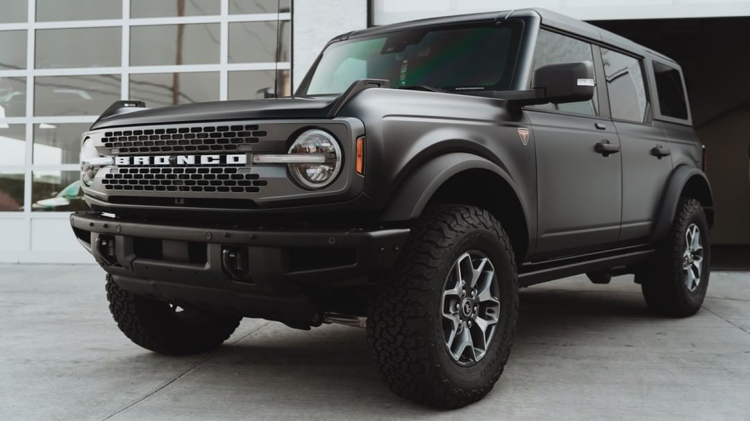 matte black bronco wrap